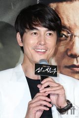 组图：郑雨盛新片试映 金汎(金范)金载沅帅气助阵