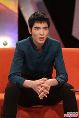 组图：萧敬腾不公布善款挨批 表示不解愿低调