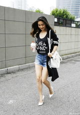 组图：众女星街拍争艳 高圆圆唯美Angelababy秀美腿