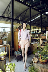 组图：于越夏日写真曝光 大走清新自然范