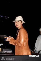 组图：林子祥演唱会首场开幕 众好友及家人捧场