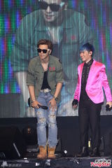 组图：林大晋首场个唱开启 罗志祥监场压阵