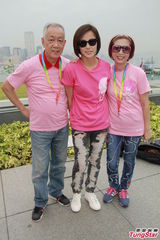 组图：何韵诗献唱力挺同志群体 黄秋生酷装支持