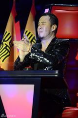 组图：好声音杨家将大考核 雨神助阵呐喊卖萌(杨坤/萧敬腾)