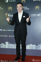 组图：陈建玮获得最佳台语男歌手奖