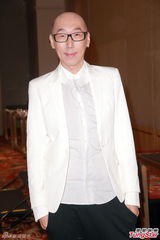 组图：林建明望房祖名重新出发 不敢致电成龙