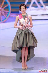 组图：邵珮诗获最上镜小姐 气质优雅笑容甜美