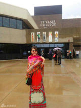 组图：乌兰图雅走进加拿大 绽放东方美