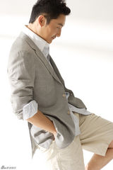 组图：涂松岩雅痞时尚大片 帅气潮搭大叔风范