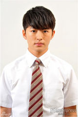 组图：《GTO》续篇麻辣教师回归比嘉爱未演女主