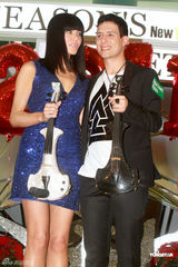 组图：斯托帕尔德携手Ben Lee 打造新年最强音  