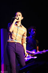 组图：林宥嘉《口的形状》上海落寞 与歌迷暂别