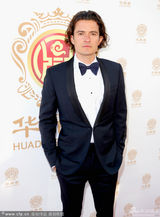 组图：华鼎奖美国开幕 奥兰多与刘玉玲助阵红毯