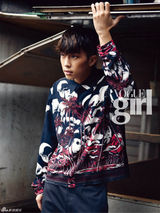 组图：2PM佑荣巴厘岛写真 变身优质暖男