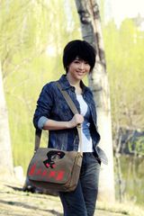 组图：《孝子圆梦曲》曝黄小蕾涂松岩甜蜜剧照 爱情本多难