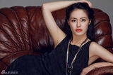 组图：王力可高冷霸气写真曝光 尽显女王范儿