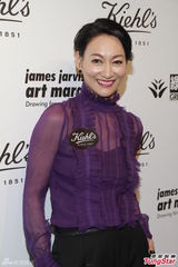 组图：梁靖琪大秀好身材 江若琳不介意拍情欲片