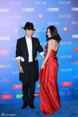 组图：芭莎明星慈善夜盛典 众星云集闪耀红毯