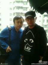 组图：成都粉丝帝追星似特工 半年合影百余明星