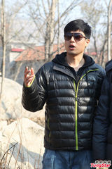 组图：凌潇肃自曝喜欢女儿 坦言预备生两个