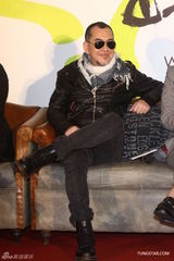 组图：安心亚出演《西门町》携手郭品超挑大梁