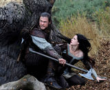 组图：《白雪公主与猎人》剧照 皇后塞隆气场强