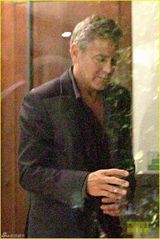 组图：乔治-克鲁尼带未婚妻见父母似好事将近