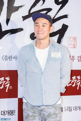 独家高清：金泰熙权相佑大咖齐捧场宋承宪新片