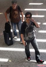 组图：彭顺小三门后首露面 称与李心洁关系OK