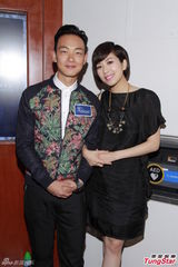 组图：吴孟达大病后首次现身 许志安否认已婚