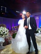 组图：林丹谢杏芳婚礼现场直击 郎才女貌羡煞旁人