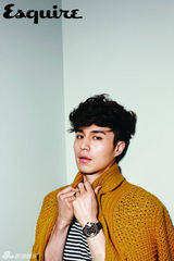 组图：韩星李栋旭拍写真 秀精英绅士风