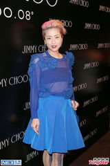 组图：郑秀文坦言未婚 李宇春默认出场费70万