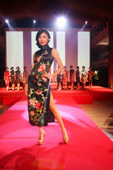 组图：《青春.com》新剧照 29日揭选美黑幕