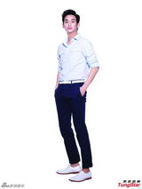 组图：“都教授”金秀贤四月到港 拍广告卖萌