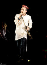 组图：BB成员GD北京个唱落幕 帅酷表演引爆激情