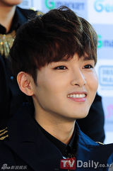 组图：SJ宣传个唱黑装帅酷 4月征战南美