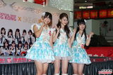 组图：SKE48成员亮相香港 短裙性感秀美腿