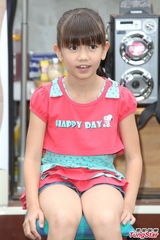 组图：贺军翔新剧不当高富帅 化身颓废老爸