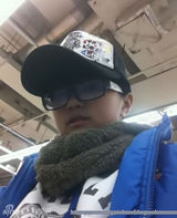 组图：金龟子刘纯燕13岁可爱女儿私房照