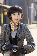 组图：新《亮剑》定妆照 甘婷婷黄志忠塑战争情侣