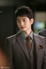 组图：《清潭洞》揭豪门秘笈 机遇努力不能少