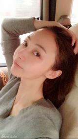 组图：姚笛微博晒自拍 柔美靓丽似angelababy