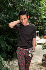 组图：耿乐拍时尚杂志大片 硬朗帅气展浪叔风范