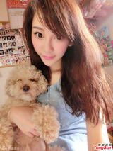 组图：陈冠希旧爱晒私房照 与整容前判若两人