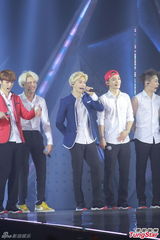 组图：EXO开唱秀广东话 喊“我爱你”示爱歌迷