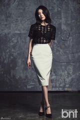 组图：T-ara智妍写真 紧身牛仔秀性感身材