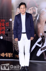 组图：《神之一手》实力派汇聚 上演棋盘赌局