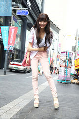 组图：SNH48韩国行私服照曝光 萌妹秀长腿