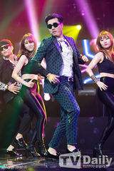 组图：《MCD》SJ等献精彩舞台 SISTAR夺冠